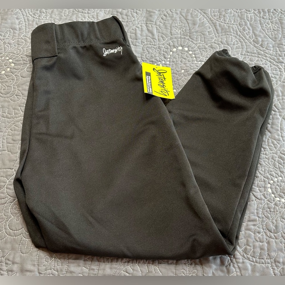 Intensity Women’s Black Softball Pants NWT Size Medium